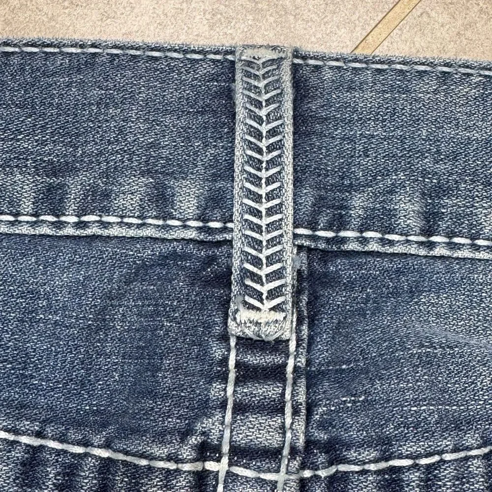 True Religion Ricky Relaxed Straight Jeans 40x34 Distressed Made in USA